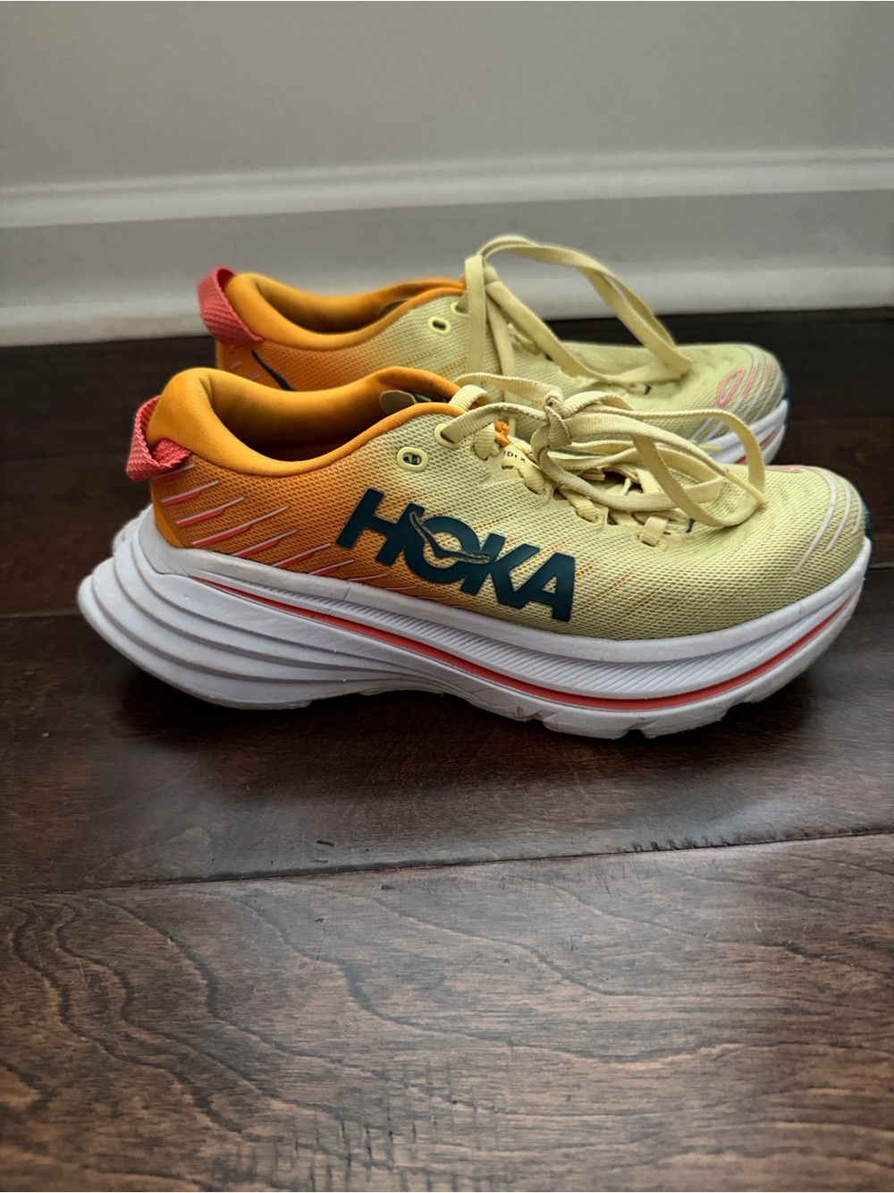Hoka One One Bondi X Yellow Pear / Yellow Size 5 B